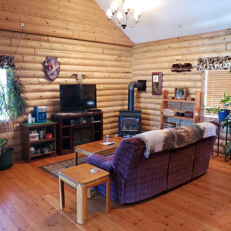 Wolf Den Log Cabin Motel And Rv Park Thayne Exterior foto